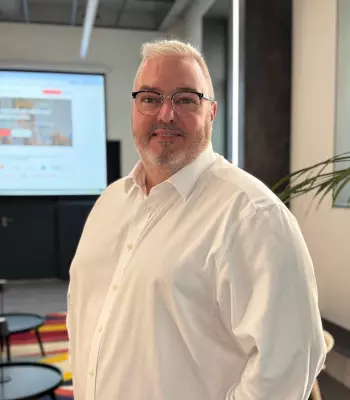 Arnaud Charrier - Okaveo